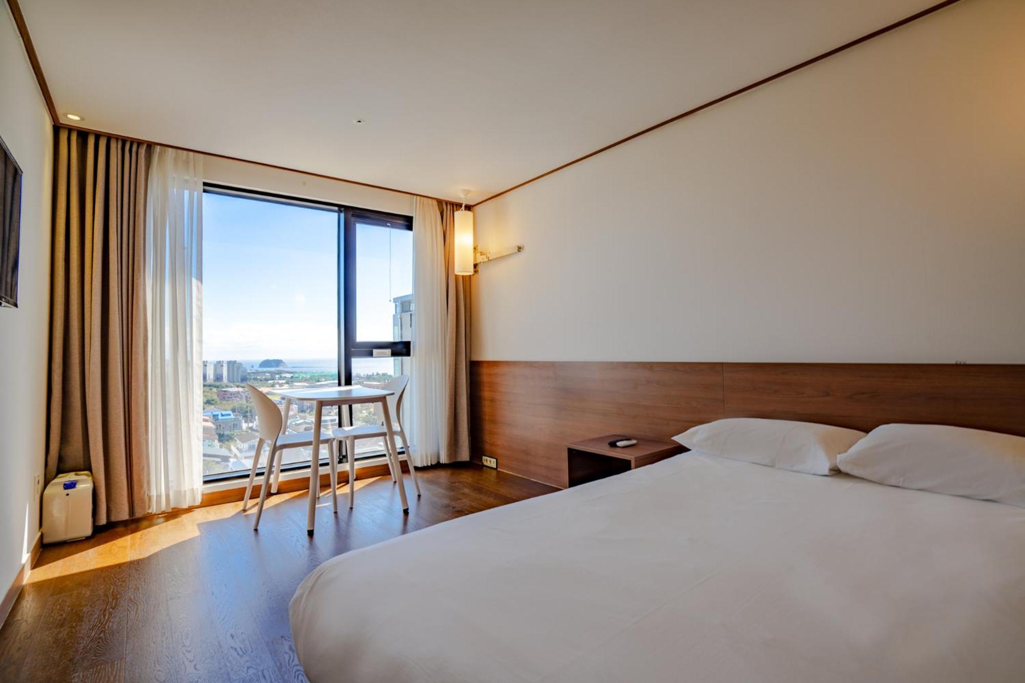 Tamara Jeju Hotel Seogwipo Exterior photo